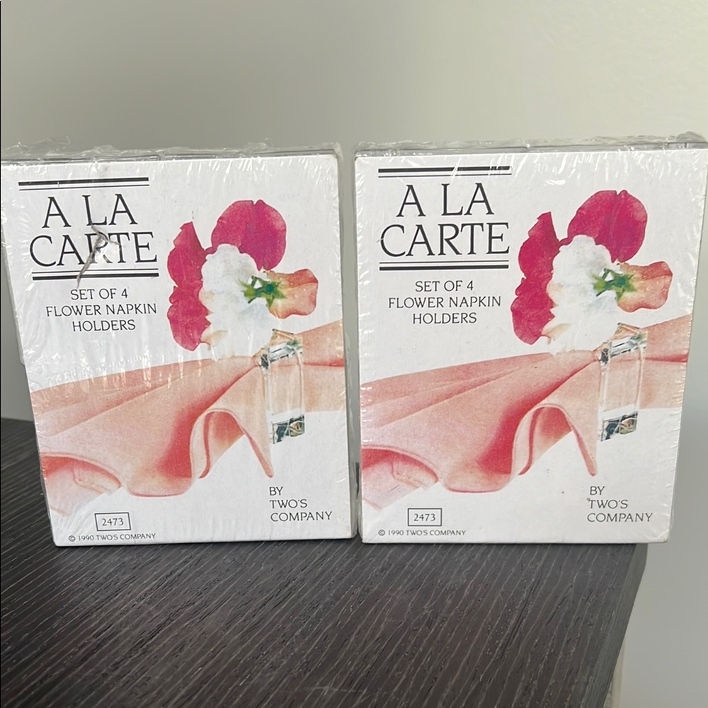 Ala Carte Two’s Company set  of four - 2 packages